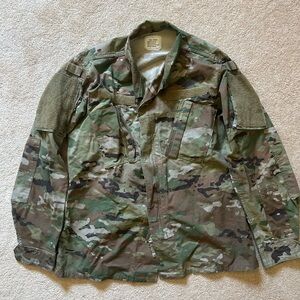 Army ACU Jacket - Unisex Size Small Regular